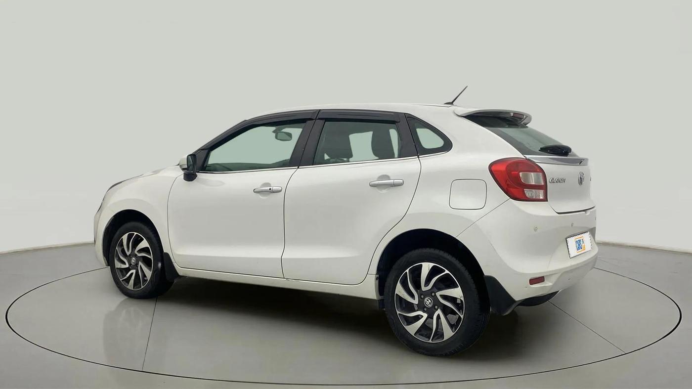 2020 Toyota Glanza V, Petrol, Manual, 17,297 km, Left Back Diagonal