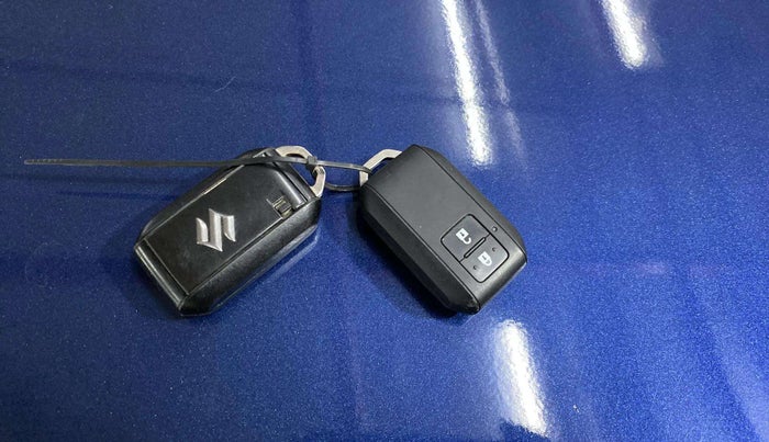 2019 Maruti Baleno ZETA PETROL 1.2, Petrol, Manual, 73,314 km, Key Close Up