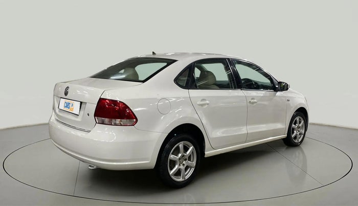 2013 Volkswagen Vento HIGHLINE 1.6 MPI, Petrol, Manual, 59,856 km, Right Back Diagonal