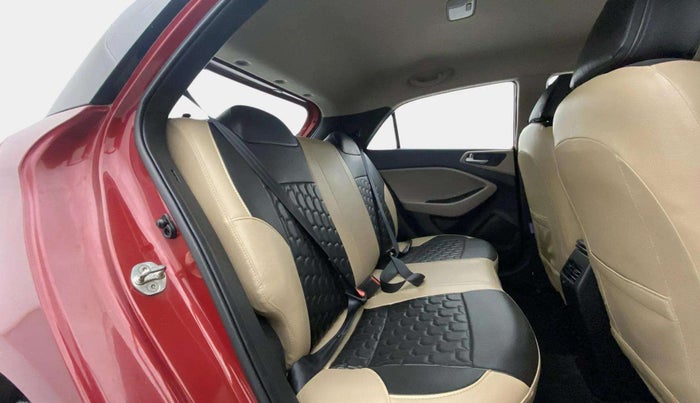 2019 Hyundai Elite i20 SPORTZ PLUS 1.2, Petrol, Manual, 35,560 km, Right Side Rear Door Cabin