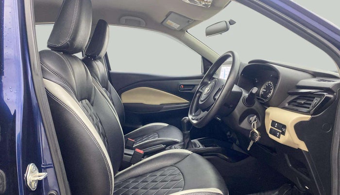 2023 Toyota Glanza E, Petrol, Manual, 29,624 km, Right Side Front Door Cabin