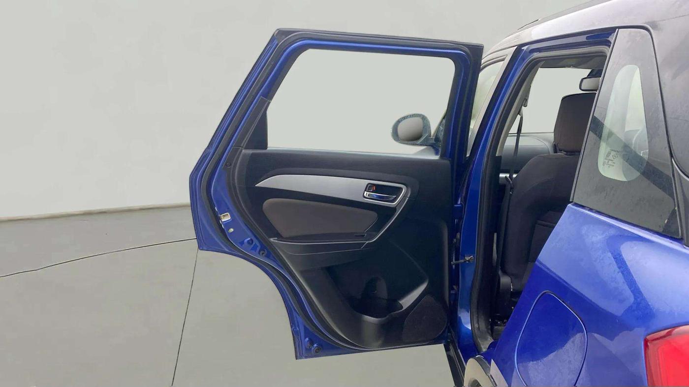 2021 Toyota URBAN CRUISER PREMIUM GRADE MT DUAL TONE, Petrol, Manual, 38,133 km, LHS Rear Door