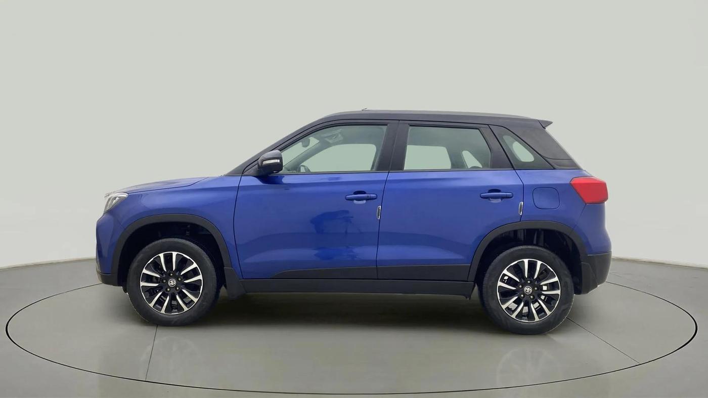 2021 Toyota URBAN CRUISER PREMIUM GRADE MT DUAL TONE, Petrol, Manual, 38,133 km, Left Side