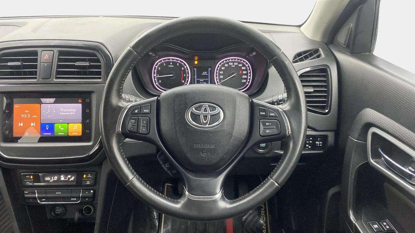 2021 Toyota URBAN CRUISER PREMIUM GRADE MT DUAL TONE, Petrol, Manual, 38,133 km, Steering Wheel Close Up