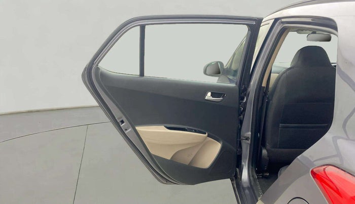 2018 Hyundai Grand i10 SPORTZ AT 1.2 KAPPA VTVT, Petrol, Automatic, 27,491 km, LHS Rear Door