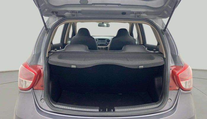 2018 Hyundai Grand i10 SPORTZ AT 1.2 KAPPA VTVT, Petrol, Automatic, 27,491 km, Boot Inside