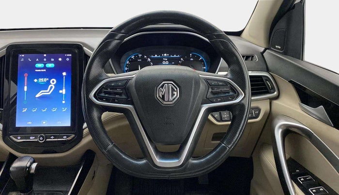 2021 MG HECTOR SHARP 1.5 PETROL CVT, Petrol, Automatic, 63,573 km, Steering Wheel Close Up