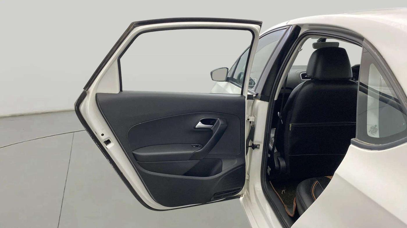 2019 Volkswagen Vento 1.2 TSI HIGHLINE PLUS AT, Petrol, Automatic, 72,748 km, LHS Rear Door