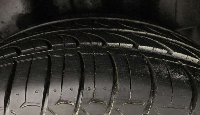 2019 Volkswagen Vento 1.2 TSI HIGHLINE PLUS AT, Petrol, Automatic, 72,748 km, Left Rear Tyre Tread