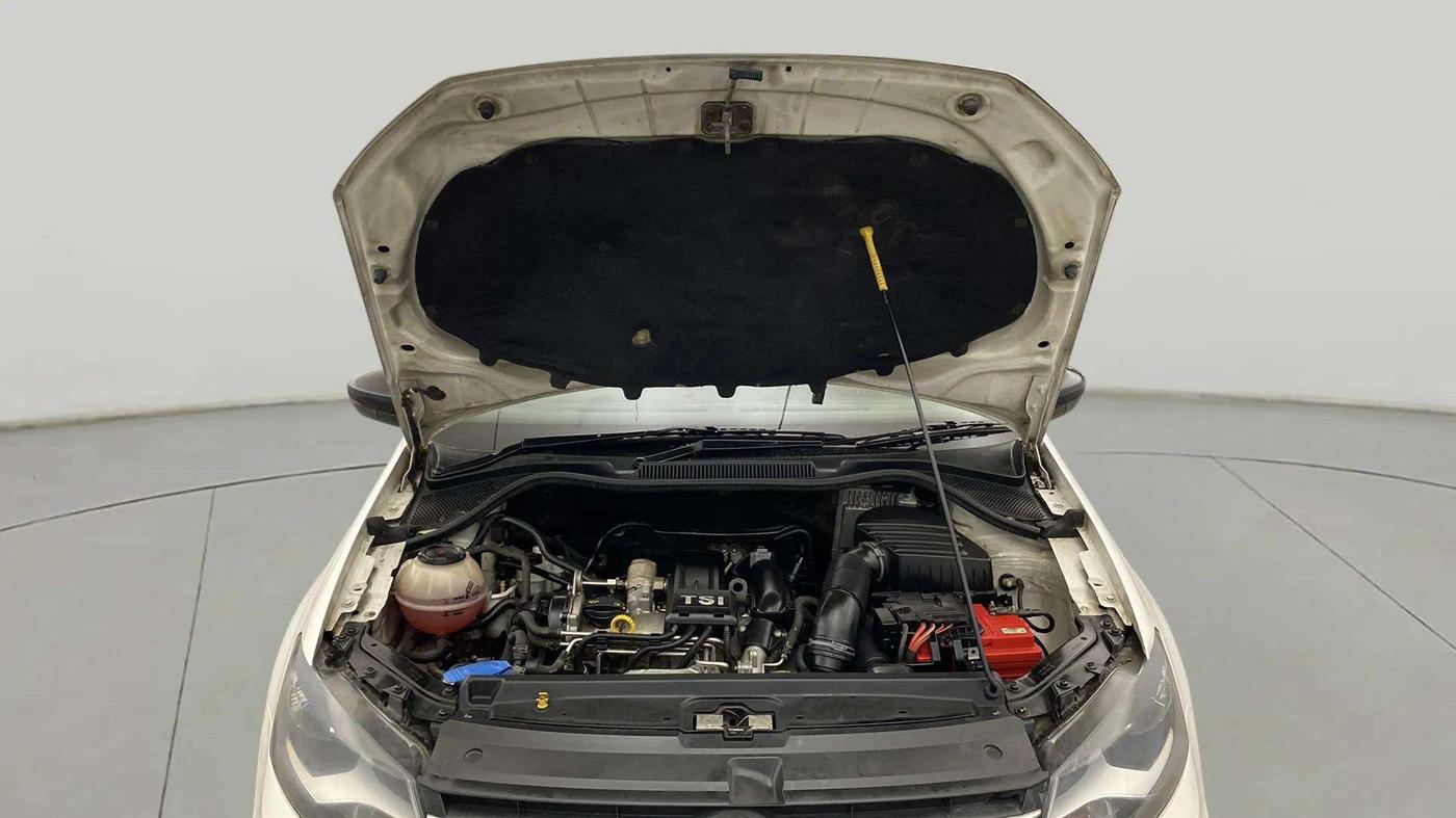 2019 Volkswagen Vento 1.2 TSI HIGHLINE PLUS AT, Petrol, Automatic, 72,748 km, Open Bonet