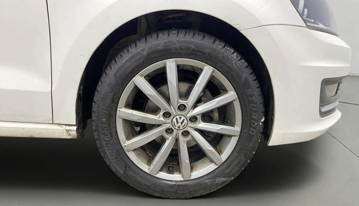 2019 Volkswagen Vento 1.2 TSI HIGHLINE PLUS AT, Petrol, Automatic, 72,748 km, Right Front Wheel