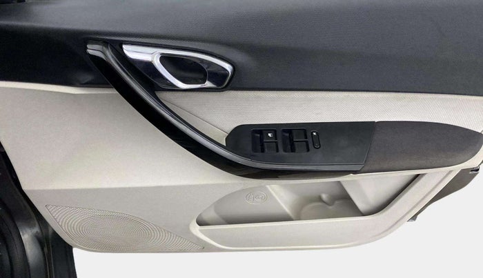 2022 Tata TIGOR XZ PLUS CNG, CNG, Manual, 98,109 km, Driver Side Door Panels Control