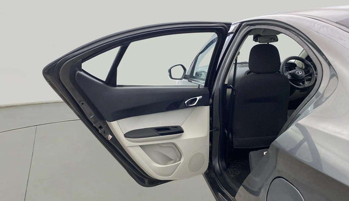 2022 Tata TIGOR XZ PLUS CNG, CNG, Manual, 98,109 km, LHS Rear Door
