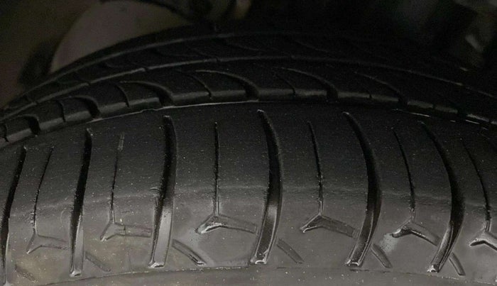 2022 Tata TIGOR XZ PLUS CNG, CNG, Manual, 98,109 km, Left Front Tyre Tread