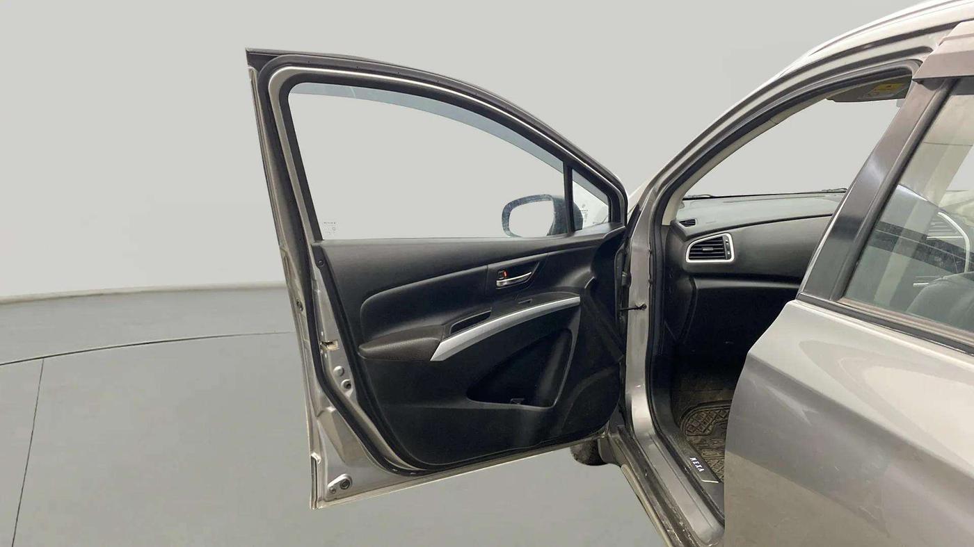 2021 Maruti S Cross ALPHA 1.5, Petrol, Manual, 59,710 km, LHS Front Door