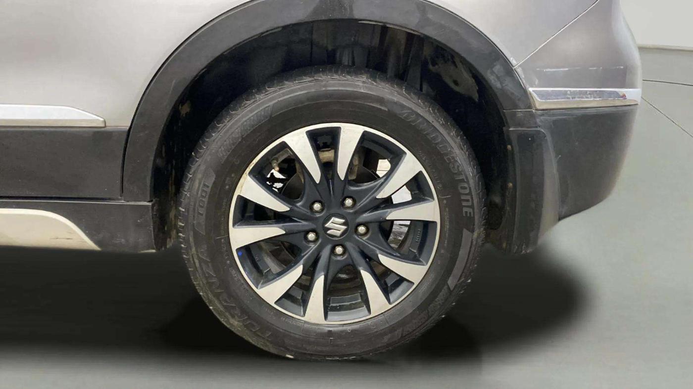 2021 Maruti S Cross ALPHA 1.5, Petrol, Manual, 59,710 km, Left Rear Wheel
