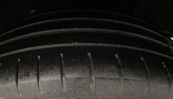 2021 Maruti Baleno ZETA PETROL 1.2, Petrol, Manual, 1,48,478 km, Left Rear Tyre Tread