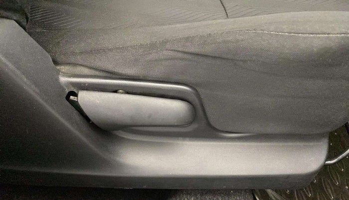 2013 Maruti Swift VXI, Petrol, Manual, 50,002 km, Driver Side Adjustment Panel