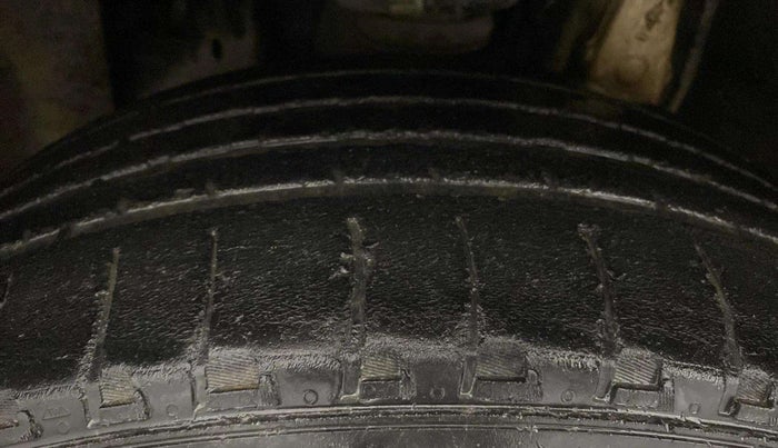 2018 Mahindra MARAZZO M4 7 STR, Diesel, Manual, 86,471 km, Left Front Tyre Tread