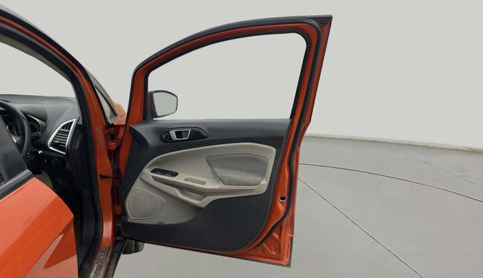 2015 Ford Ecosport TITANIUM 1.5L PETROL AT, Petrol, Automatic, 1,03,172 km, RHS Front Door
