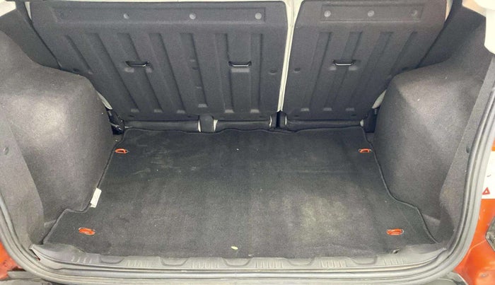 2015 Ford Ecosport TITANIUM 1.5L PETROL AT, Petrol, Automatic, 1,03,172 km, Boot Inside