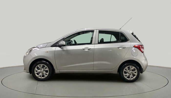 2017 Hyundai Grand i10 SPORTZ 1.2 KAPPA VTVT, Petrol, Manual, 19,958 km, Left Side