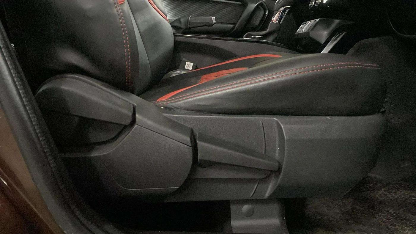 2023 Renault Kiger RXZ TURBO CVT, Petrol, Automatic, 4,415 km, Driver Side Adjustment Panel