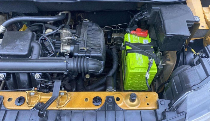 2019 Renault TRIBER RXZ, Petrol, Manual, 28,496 km, Engine View - Left