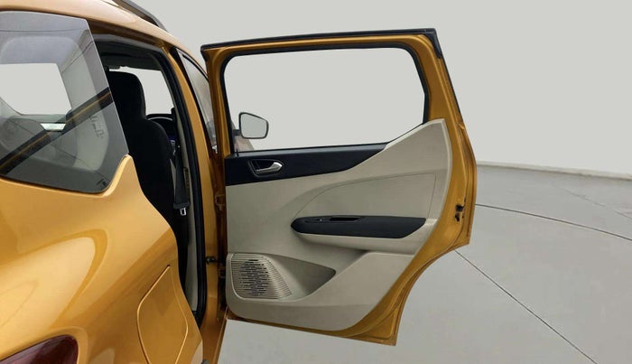 2019 Renault TRIBER RXZ, Petrol, Manual, 28,496 km, RHS Rear Door