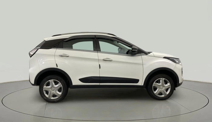 2020 Tata NEXON XM SUNROOF PETROL, Petrol, Manual, 48,700 km, Right Side View