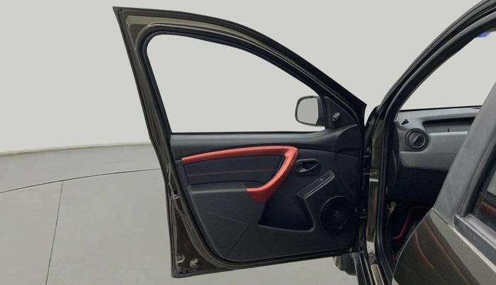 2018 Renault Duster RXS CVT, Petrol, Automatic, 27,458 km, LHS Front Door