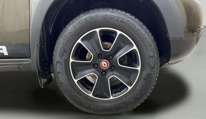 2018 Renault Duster RXS CVT, Petrol, Automatic, 27,458 km, Right Front Wheel