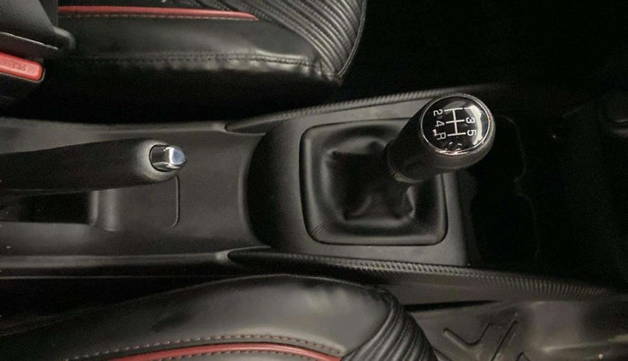 2023 Maruti FRONX DELTA CNG 1.2 MT, CNG, Manual, 45,501 km, Gear Lever