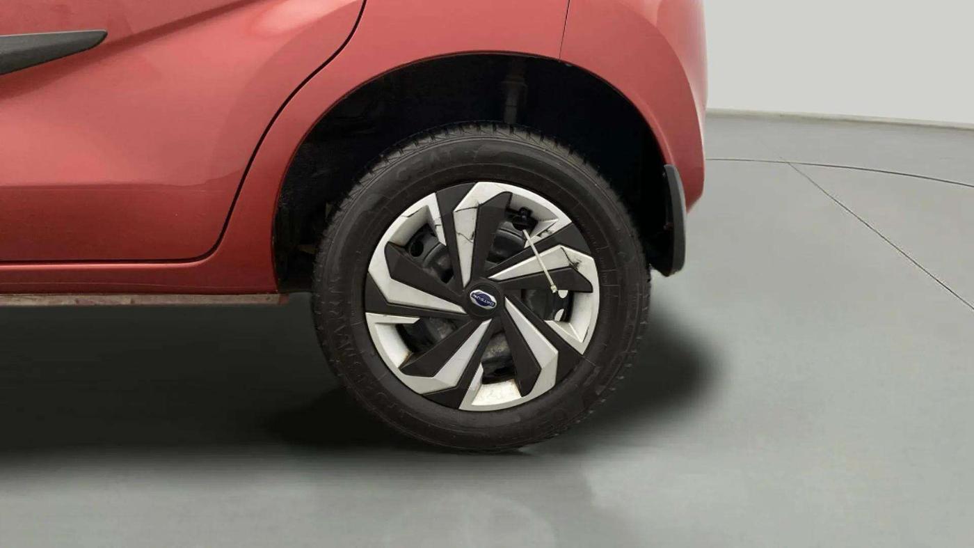 2020 Datsun Redi Go T(O) 1.0 AMT, Petrol, Automatic, 16,736 km, Left Rear Wheel