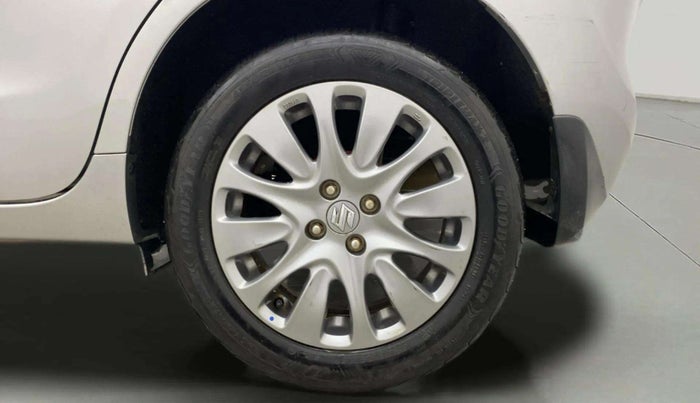 2016 Maruti Baleno ALPHA PETROL 1.2, Petrol, Manual, 71,989 km, Left Rear Wheel