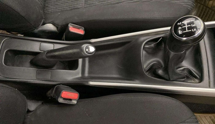 2018 Maruti Baleno DELTA PETROL 1.2, Petrol, Manual, 75,084 km, Gear Lever