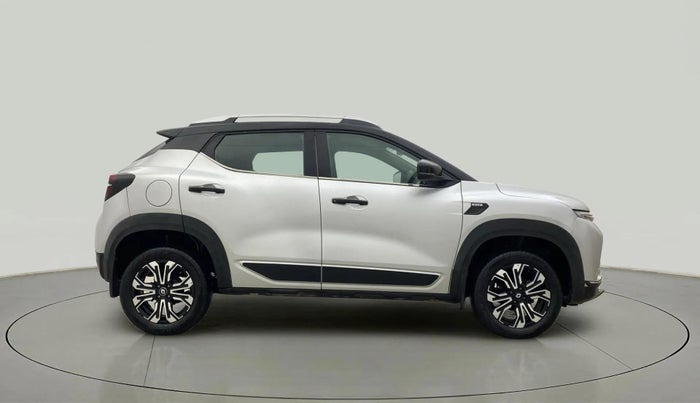 2022 Renault Kiger RXZ AMT DUAL TONE, Petrol, Automatic, 33,781 km, Right Side View
