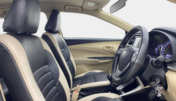 2019 Toyota YARIS J MT, Petrol, Manual, 64,362 km, Right Side Front Door Cabin