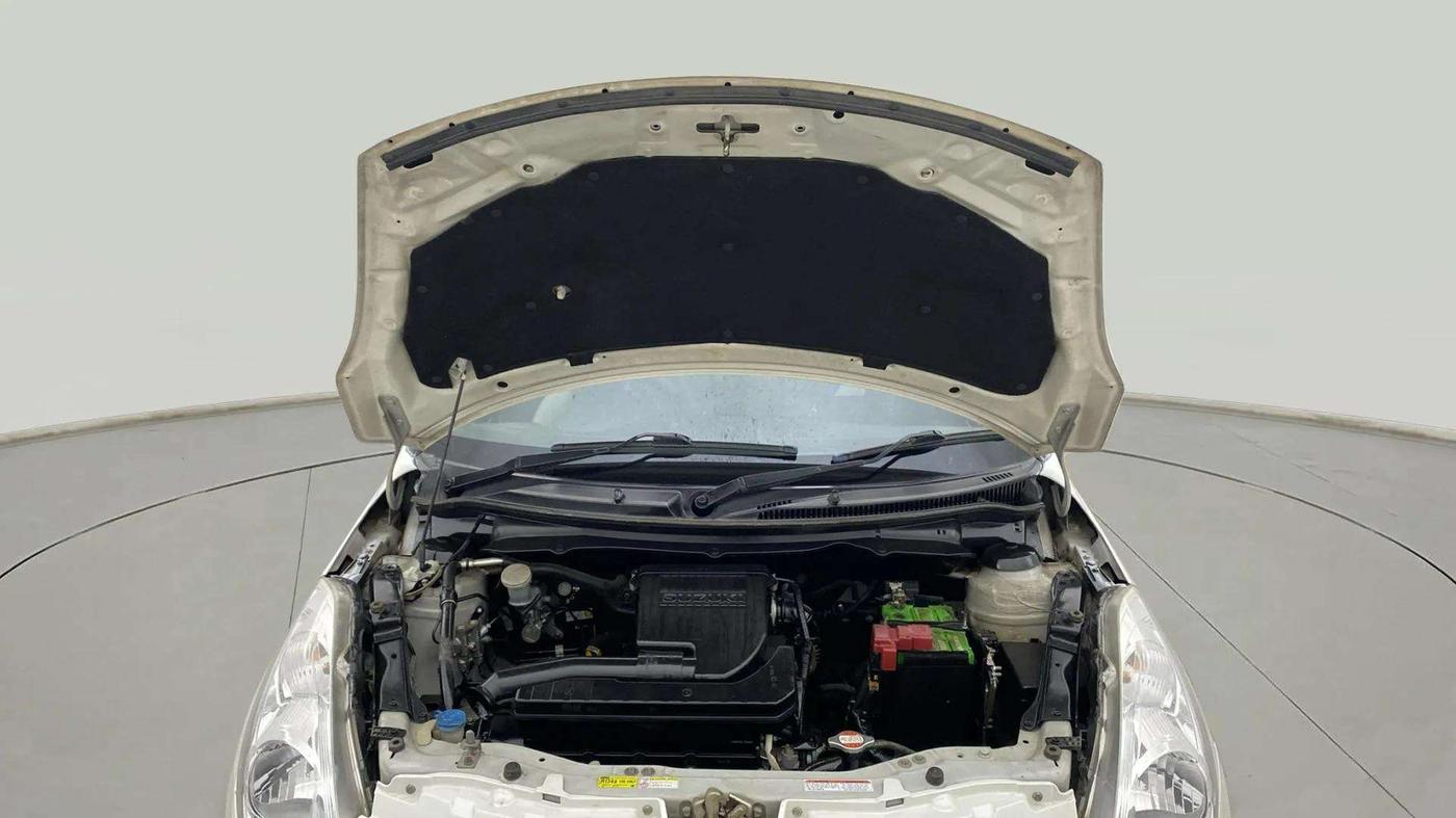 2017 Maruti Swift VXI, Petrol, Manual, 34,288 km, Open Bonet