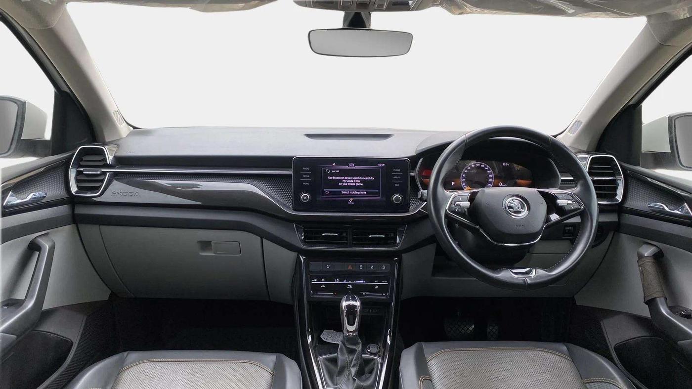 2022 Skoda KUSHAQ STYLE 1.5L TSI DSG (6 AIRBAGS), Petrol, Automatic, 47,853 km, Dashboard