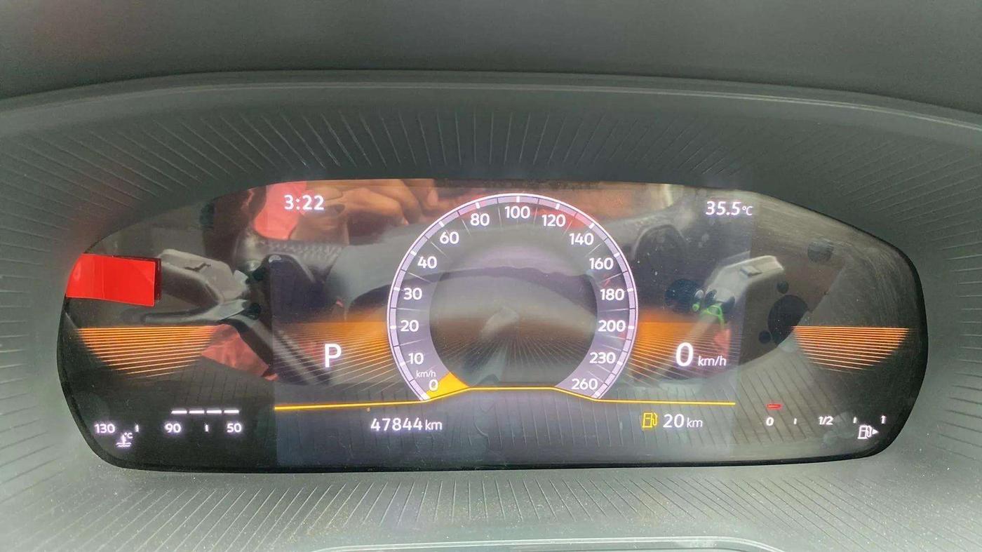 2022 Skoda KUSHAQ STYLE 1.5L TSI DSG (6 AIRBAGS), Petrol, Automatic, 47,853 km, Odometer Image