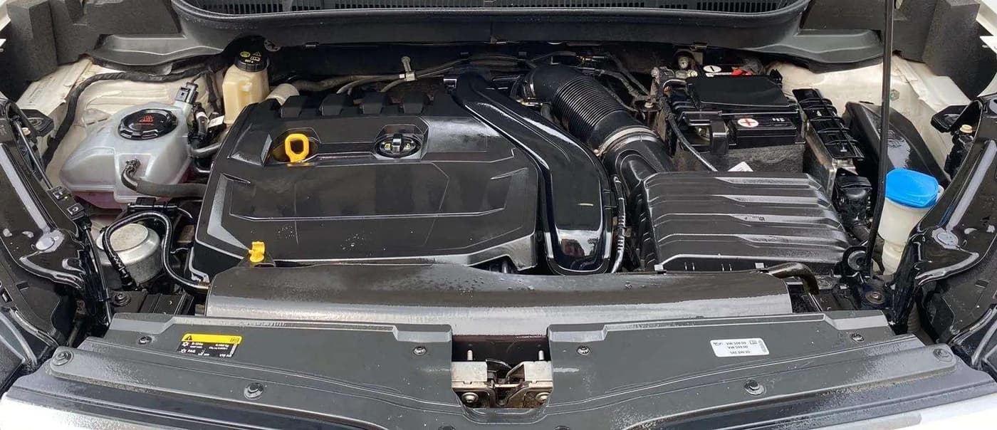 2022 Skoda KUSHAQ STYLE 1.5L TSI DSG (6 AIRBAGS), Petrol, Automatic, 47,853 km, Open Bonet