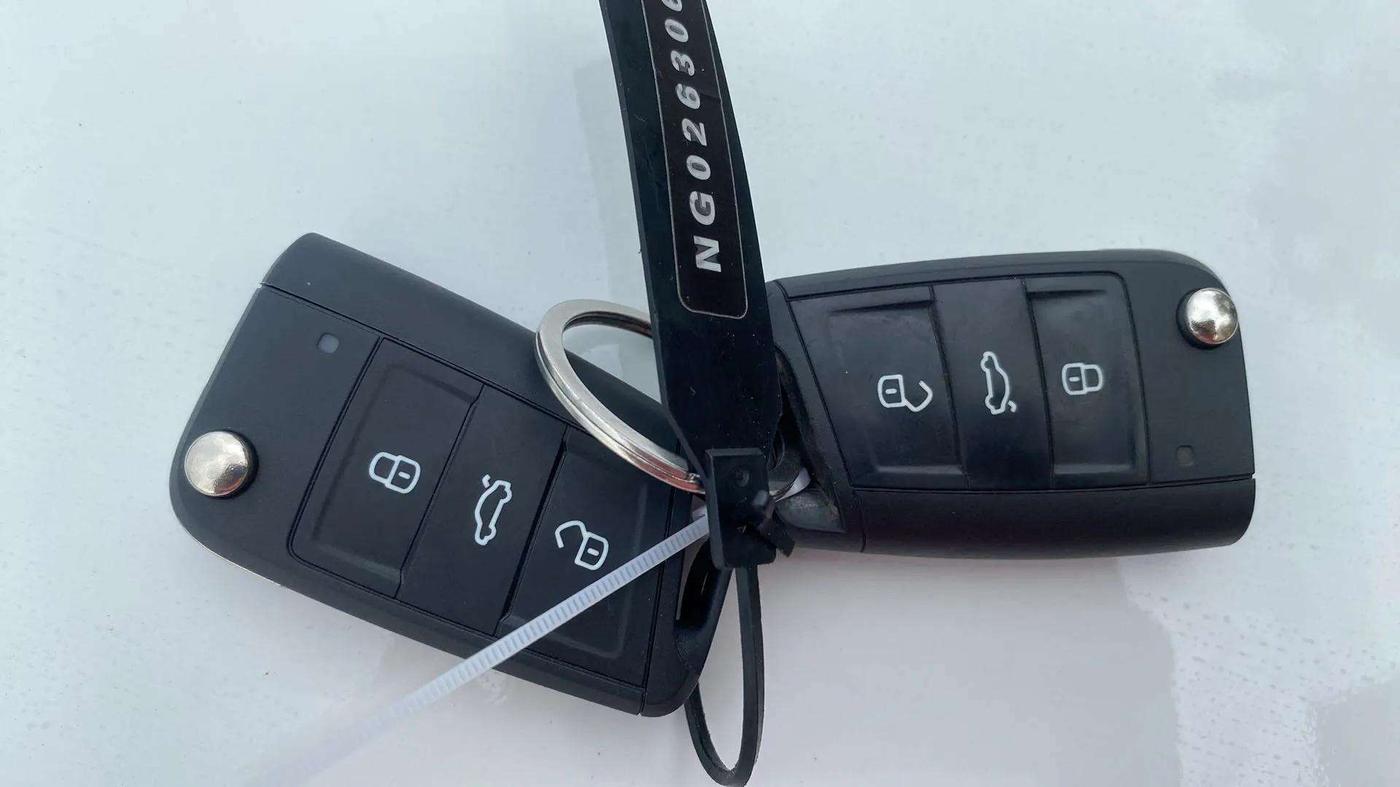 2022 Skoda KUSHAQ STYLE 1.5L TSI DSG (6 AIRBAGS), Petrol, Automatic, 47,853 km, Key Close Up