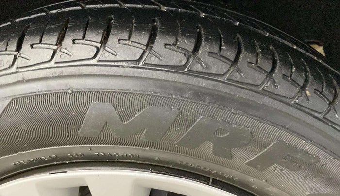 2018 Maruti Baleno DELTA PETROL 1.2, Petrol, Manual, 73,129 km, Right Rear Tyre Tread