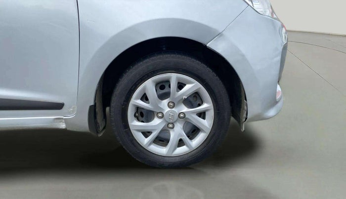 2019 Hyundai Grand i10 MAGNA 1.2 KAPPA VTVT, Petrol, Manual, 26,498 km, Right Front Wheel
