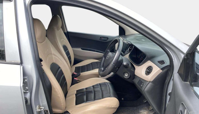 2019 Hyundai Grand i10 MAGNA 1.2 KAPPA VTVT, Petrol, Manual, 26,498 km, Right Side Front Door Cabin