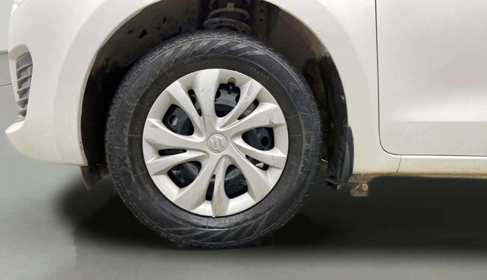 2022 Maruti Swift VXI AMT, Petrol, Automatic, 29,387 km, Left Front Wheel