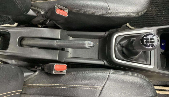 2020 Maruti Swift ZXI PLUS, Petrol, Manual, 91,266 km, Gear Lever