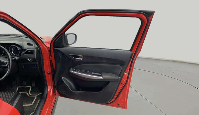 2020 Maruti Swift ZXI PLUS, Petrol, Manual, 91,266 km, RHS Front Door