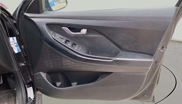 2022 Hyundai Creta S PLUS 1.4 TURBO DCT, Petrol, Automatic, 40,887 km, Driver Side Door Panels Control